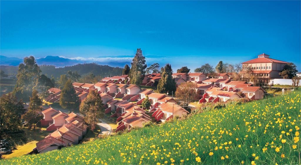 Hotel Lakeview Ooty Esterno foto