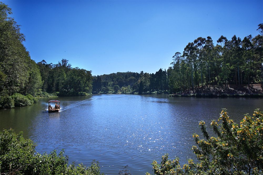 Hotel Lakeview Ooty Esterno foto